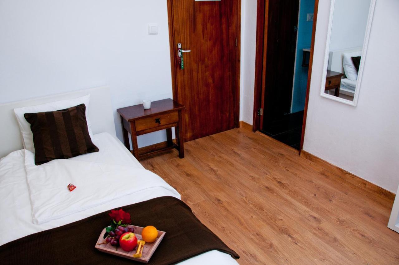 Seven Hostal Cala Millor  Rum bild