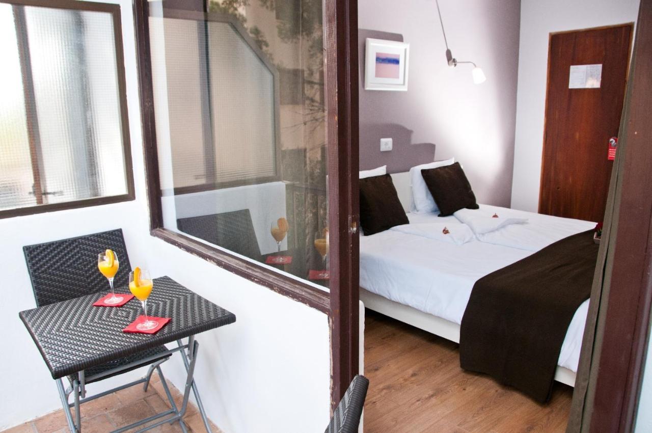 Seven Hostal Cala Millor  Rum bild